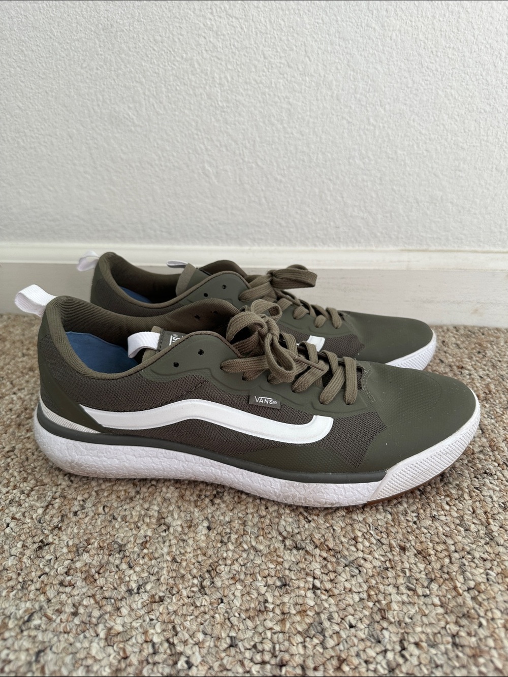 Vans Men’s Ultrarange Olive/White Low-Top Sneakers - Custom Shop Design - Picture 4 of 6